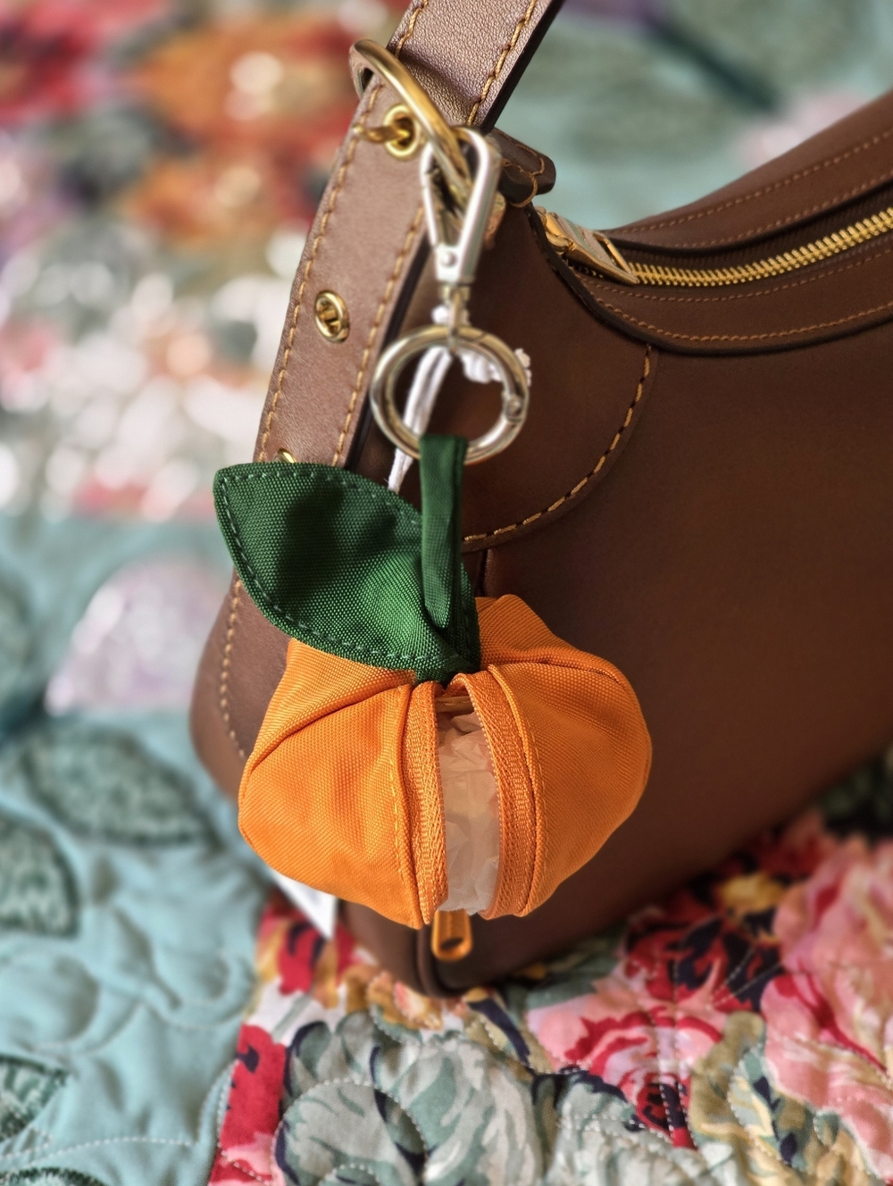 *NWT* BAGGU Mandarin Bag Charm, Baggu Orange Pouch Bag Charm - Picture 4 of 11
